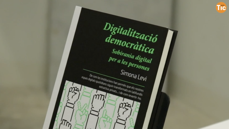 Imatge del llibre ‘Digitalització democràtica’